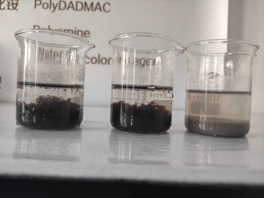 Окрашивающее средство для воды, часто используемое в бумажной промышленности в качестве химического средства для очистки воды